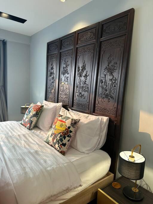 Central Bangkok, 5 Stars River View & Characteristic Decor 外观 照片